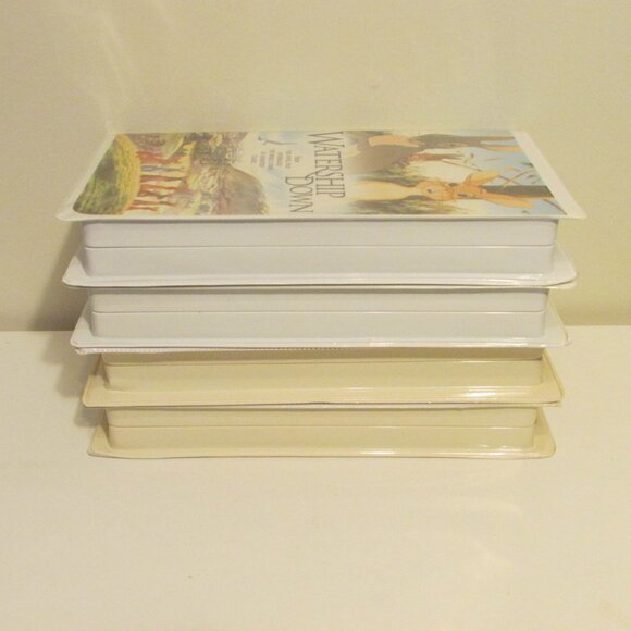 VHS Tapes - 4 Warner Brothers Family movies - Picture 15 of 16